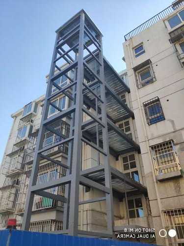 加装电梯钢结构规格型号？加装钢结构电梯的设计使用寿命？