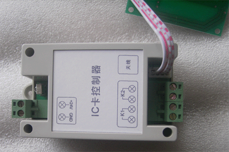 电梯控制柜ic卡型号，电梯 控制柜？