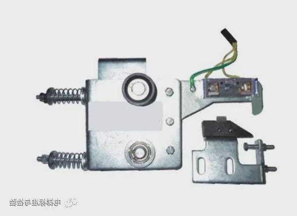 电梯锁有多少种类型号图片？电梯门锁装置图解？