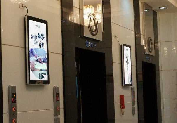 枣阳楼宇电梯广告机型号？电梯广告机安装视频？