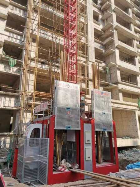 云南重型施工电梯型号，云南省电梯