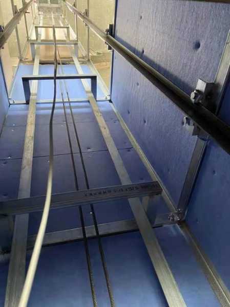 云南电梯井平台型号有哪些，电梯井施工平台规范？