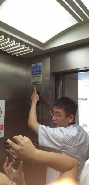 黑龙江电梯厂家直供型号齐全，黑龙江电梯协会电话？